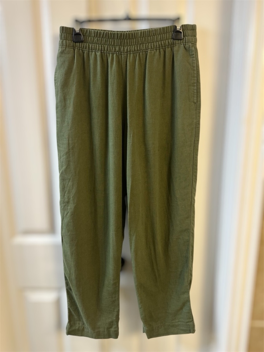 Old Navy High Rise Straight Taper Olive Straight-Leg Elastic-Waist Linen Pants